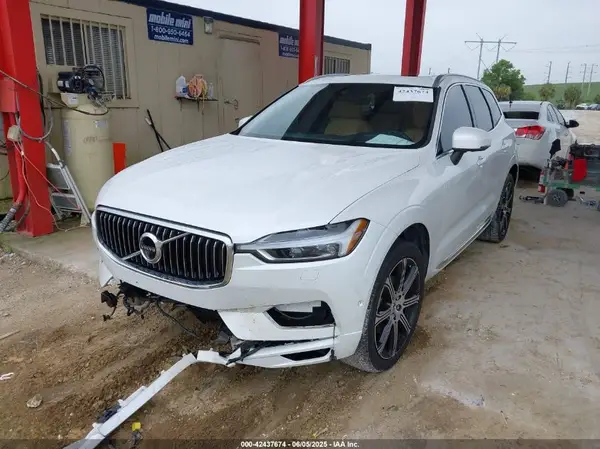 LYV102RL6KB381761 2019 VOLVO XC60 - Image 2