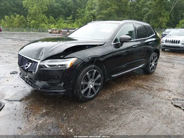 LYV102RL7JB118340 2018 VOLVO XC60 - Image 2