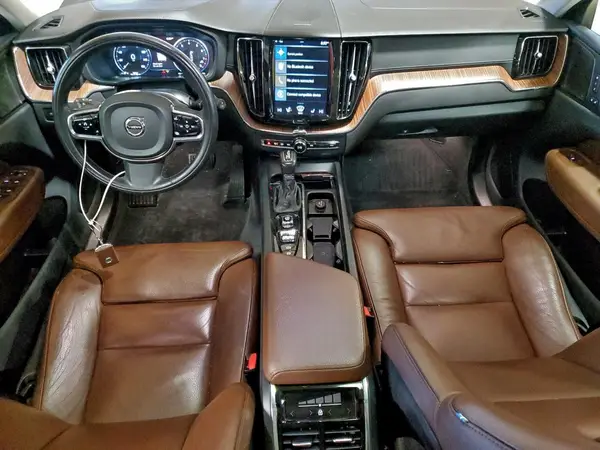 LYV102RL8KB298316 2019 VOLVO XC60 - Image 8