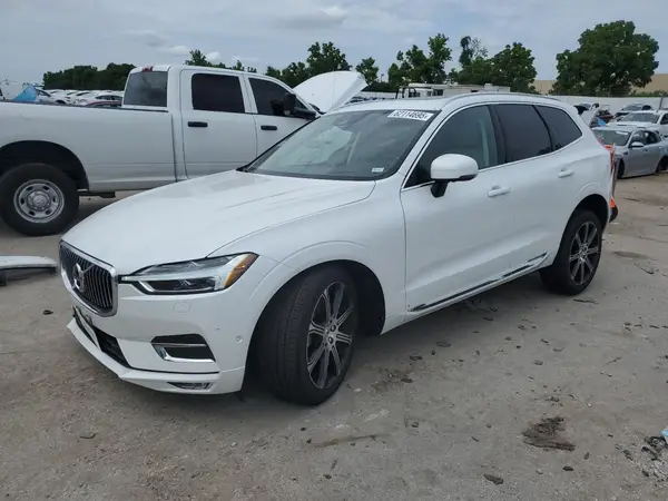 LYV102RL9KB193171 2019 VOLVO XC60 - Image 1