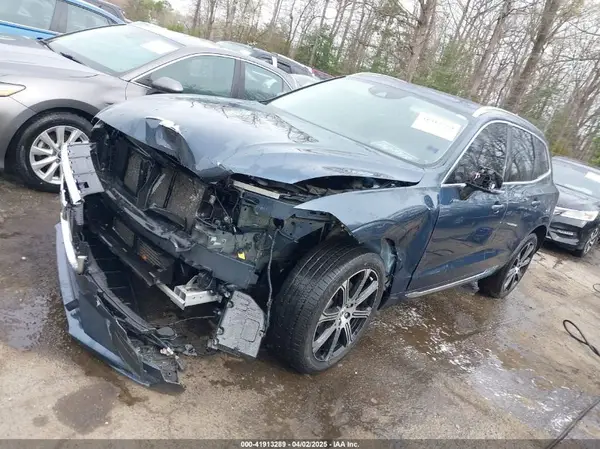 LYV102RL9KB274915 2019 VOLVO XC60 - Image 2