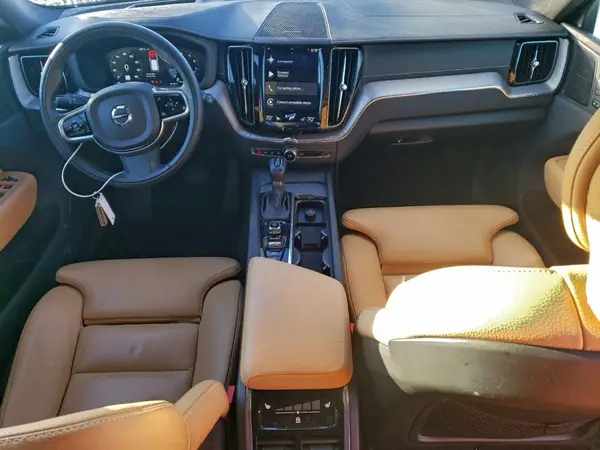 LYV102RL9KB332165 2019 VOLVO XC60 - Image 8