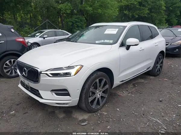 LYV102RLXKB184284 2019 VOLVO XC60 - Image 2