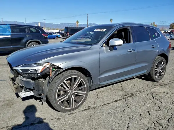LYV102RM0KB297718 2019 VOLVO XC60 - Image 1