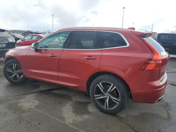 LYV102RM1JB113465 2018 VOLVO XC60 - Image 2