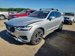 LYV102RM2JB100689 2018 VOLVO XC60