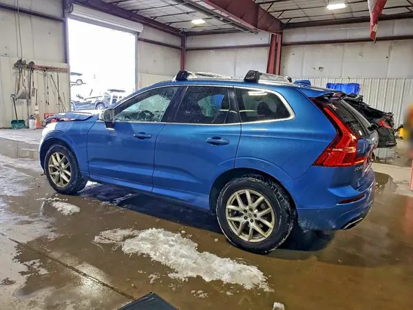 LYV102RM2KB246267 2019 VOLVO XC60 - Image 2