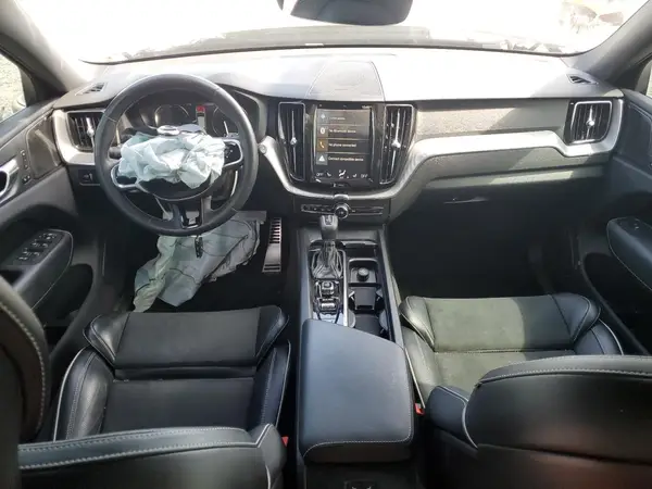 LYV102RM5KB326307 2019 VOLVO XC60 - Image 8