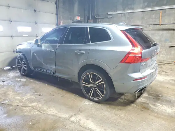LYV102RM8KB236343 2019 VOLVO XC60 - Image 2