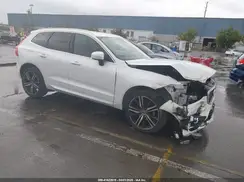 LYV102RMXKB327226 2019 VOLVO XC60