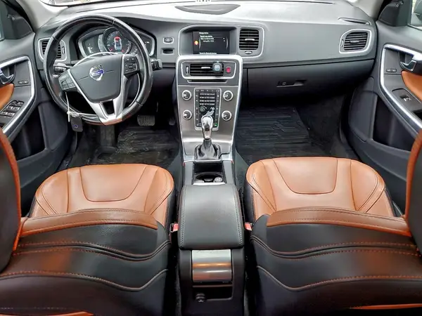 LYV402FK1GB099172 2016 VOLVO S60 - Image 8