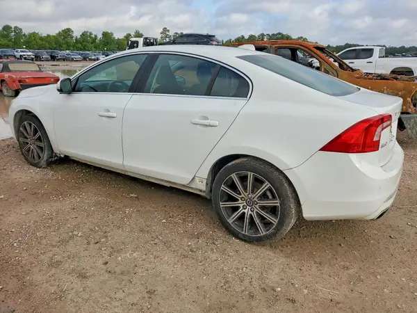 LYV402FK1GB108209 2016 VOLVO S60 - Image 2