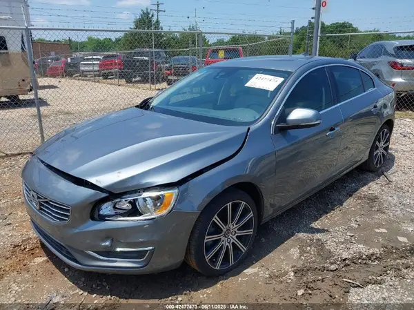 LYV402FK1GB108310 2016 VOLVO S60 - Image 2