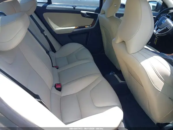 LYV402FK1GB108310 2016 VOLVO S60 - Image 8