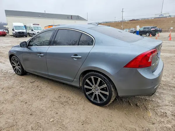 LYV402FK2GB106162 2016 VOLVO S60 - Image 2