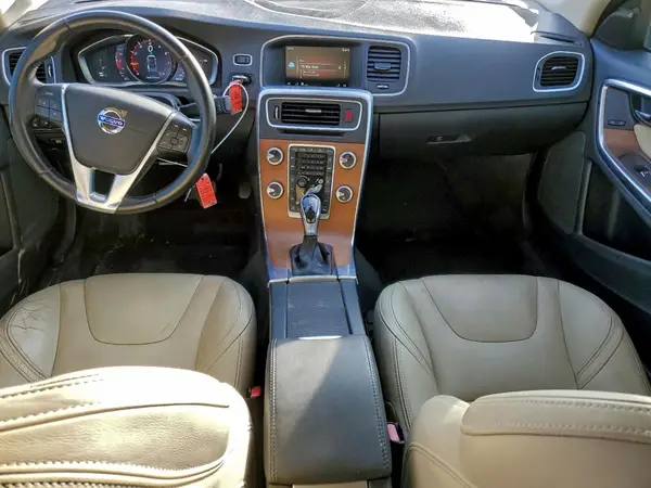LYV402FK4GB100590 2016 VOLVO S60 - Image 8