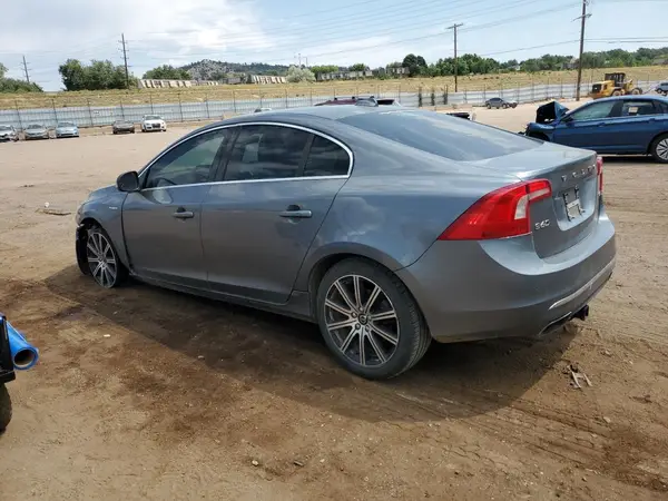 LYV402FK6GB095750 2016 VOLVO S60 - Image 2