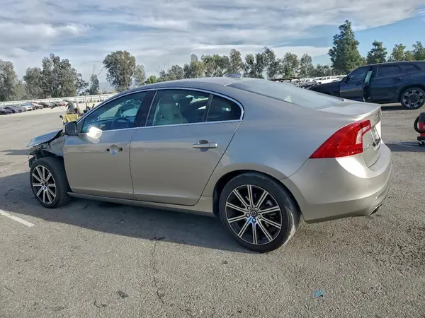 LYV402FK6GB112272 2016 VOLVO S60 - Image 2