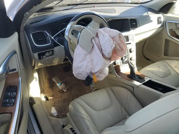 LYV402FK7GB096731 2016 VOLVO S60 - Image 8