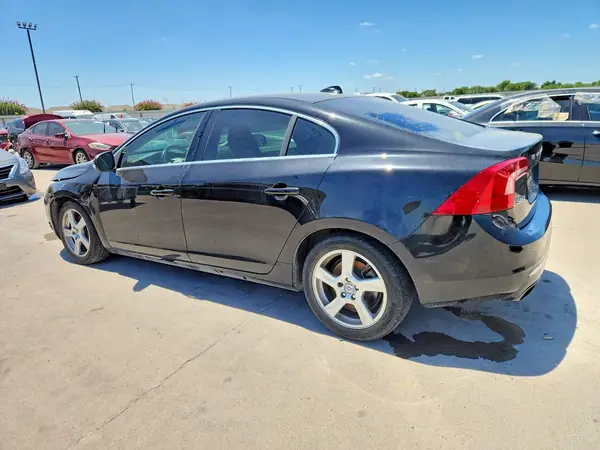 LYV402FKXGB089448 2016 VOLVO S60 - Image 2