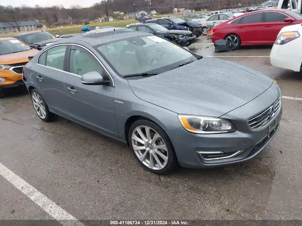 LYV402FM1GB090540 2016 VOLVO S60 - Image 1