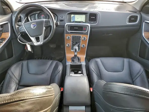 LYV402FM1GB103495 2016 VOLVO S60 - Image 8