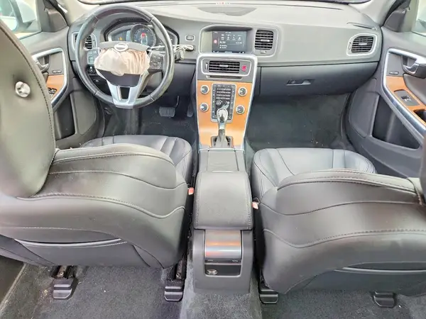 LYV402FM3GB088630 2016 VOLVO S60 - Image 8