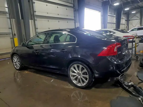 LYV402FM4GB113910 2016 VOLVO S60 - Image 2