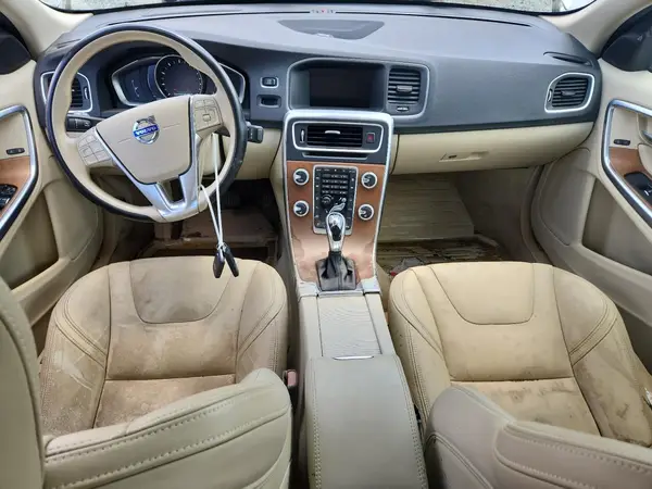 LYV402FM5GB102639 2016 VOLVO S60 - Image 8