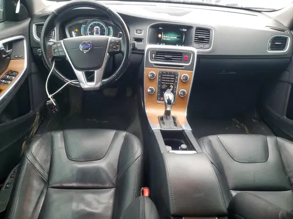 LYV402FM6GB096544 2016 VOLVO S60 - Image 8