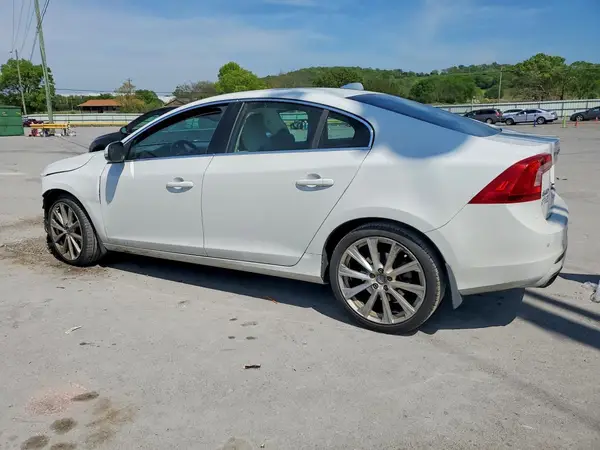 LYV402FM6GB101452 2016 VOLVO S60 - Image 2