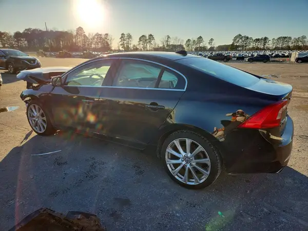 LYV402FM7GB109141 2016 VOLVO S60 - Image 2
