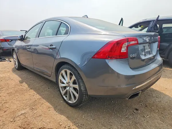 LYV402FM8GB101629 2016 VOLVO S60 - Image 2