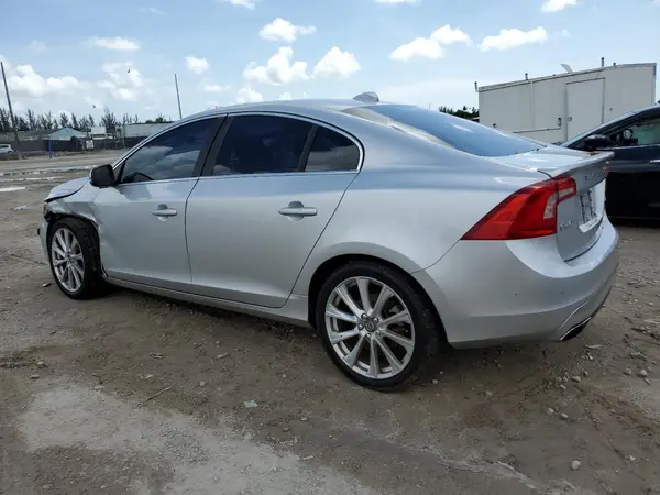 LYV402FM8GB105891 2016 VOLVO S60 - Image 2
