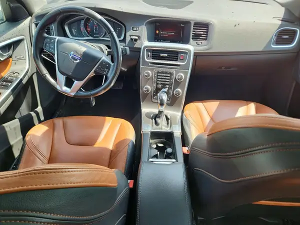 LYV402FM8GB108757 2016 VOLVO S60 - Image 8