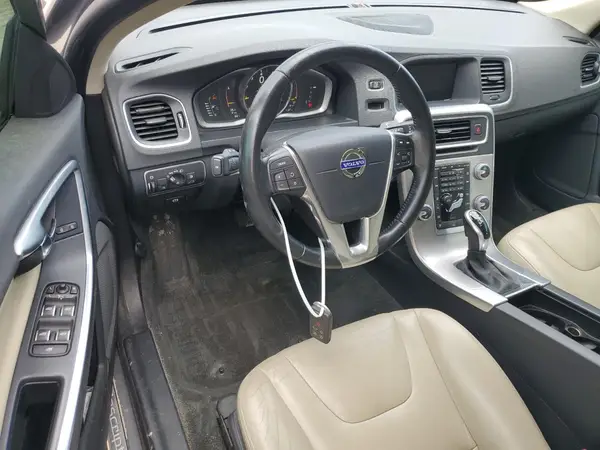 LYV402HK0HB139000 2017 VOLVO S60 - Image 8