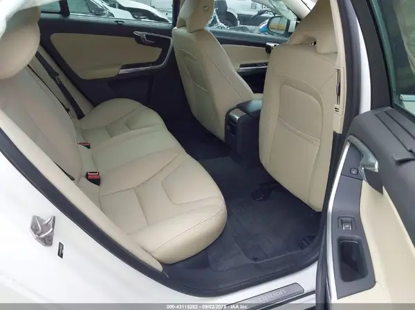 LYV402HK1JB160752 2018 VOLVO S60 - Image 8