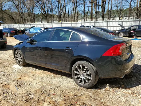 LYV402HK1JB179043 2018 VOLVO S60 - Image 2