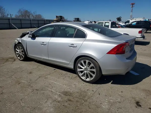LYV402HK2HB151343 2017 VOLVO S60 - Image 2