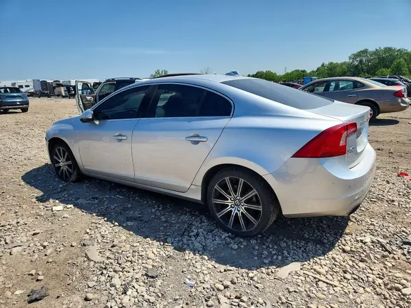 LYV402HK2HB195018 2017 VOLVO S60 - Image 2