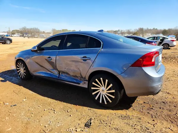 LYV402HK2JB157178 2018 VOLVO S60 - Image 2