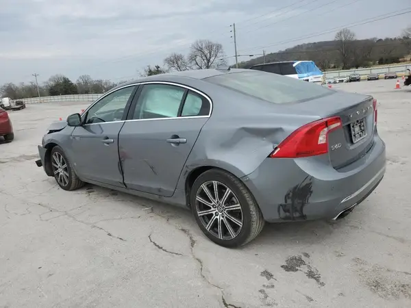 LYV402HK3JB168867 2018 VOLVO S60 - Image 2