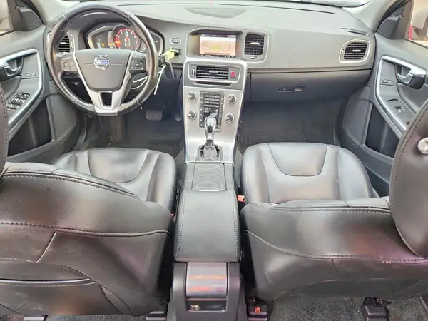 LYV402HK3JB172160 2018 VOLVO S60 - Image 8