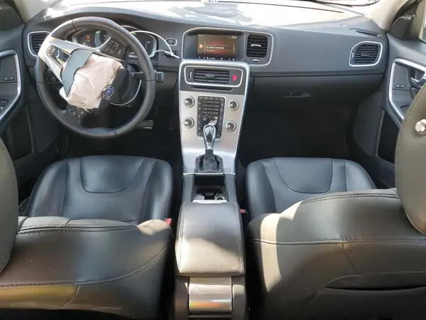 LYV402HK4HB143292 2017 VOLVO S60 - Image 8