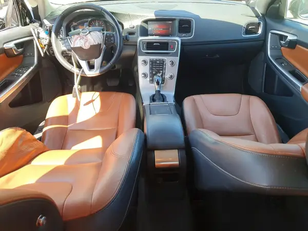 LYV402HK4HB150890 2017 VOLVO S60 - Image 8