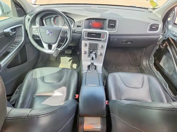 LYV402HK4HB153210 2017 VOLVO S60 - Image 8