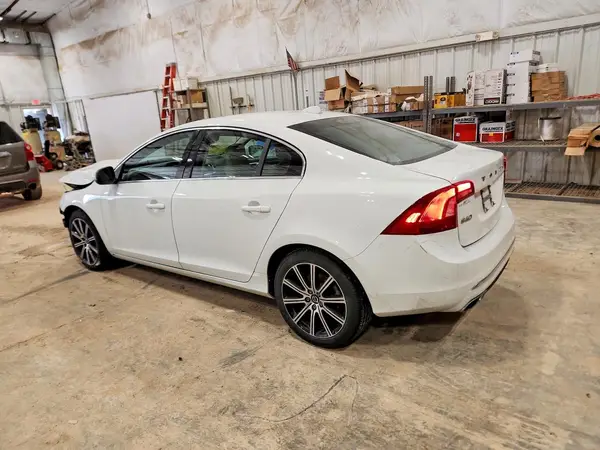 LYV402HK5HB129370 2017 VOLVO S60 - Image 2