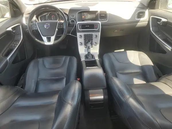 LYV402HK5JB164741 2018 VOLVO S60 - Image 8
