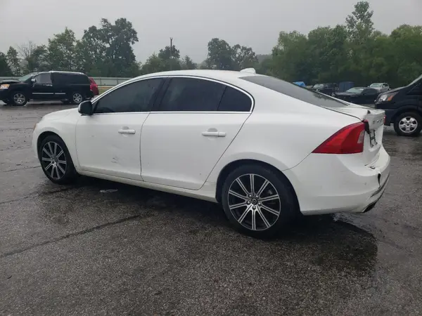 LYV402HK6HB134979 2017 VOLVO S60 - Image 2