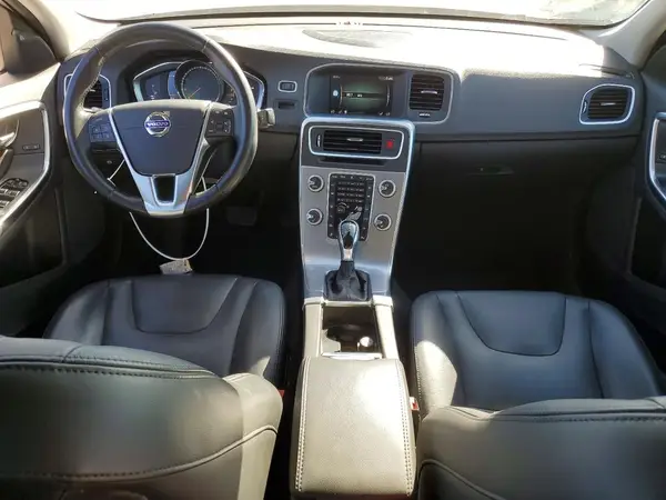 LYV402HK6JB164604 2018 VOLVO S60 - Image 8